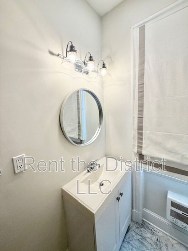 Building Photo - 3100 Connecticut Ave NW