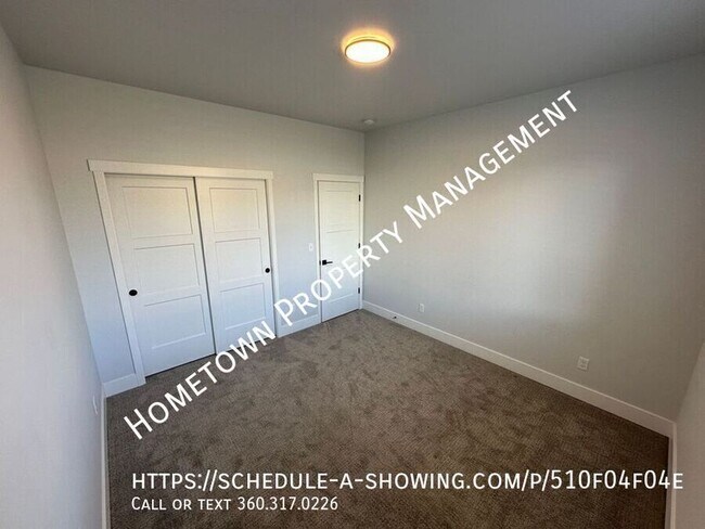 Building Photo - 2629 43rd Ln SE