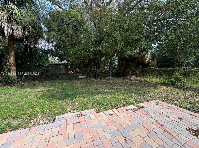 Building Photo - 2511 NW 9th St