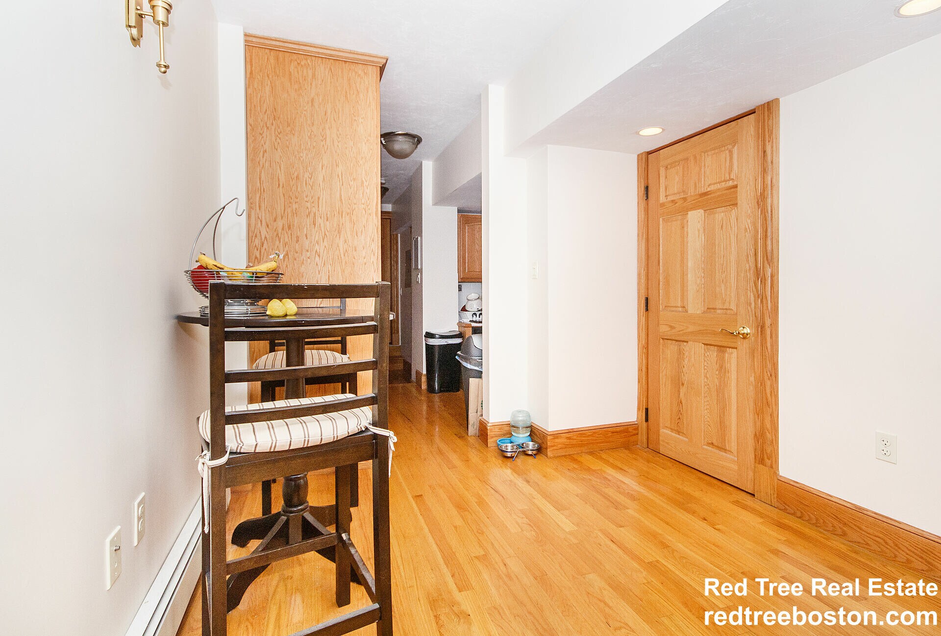 Building Photo - 87 Myrtle St