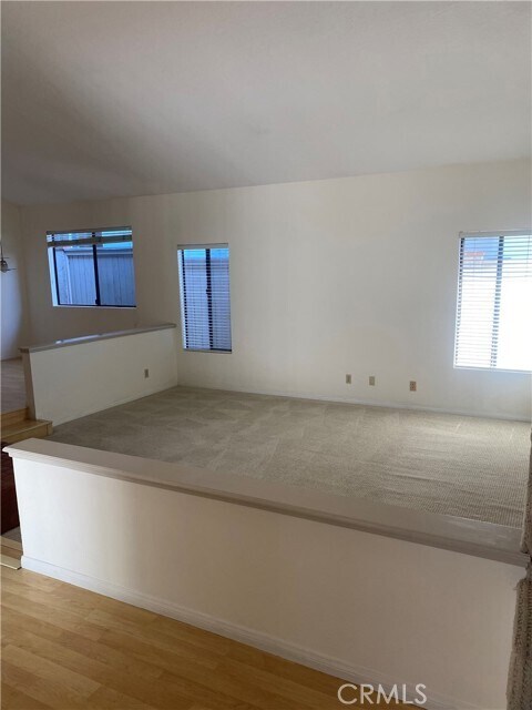 Building Photo - 1204 Elm Ave