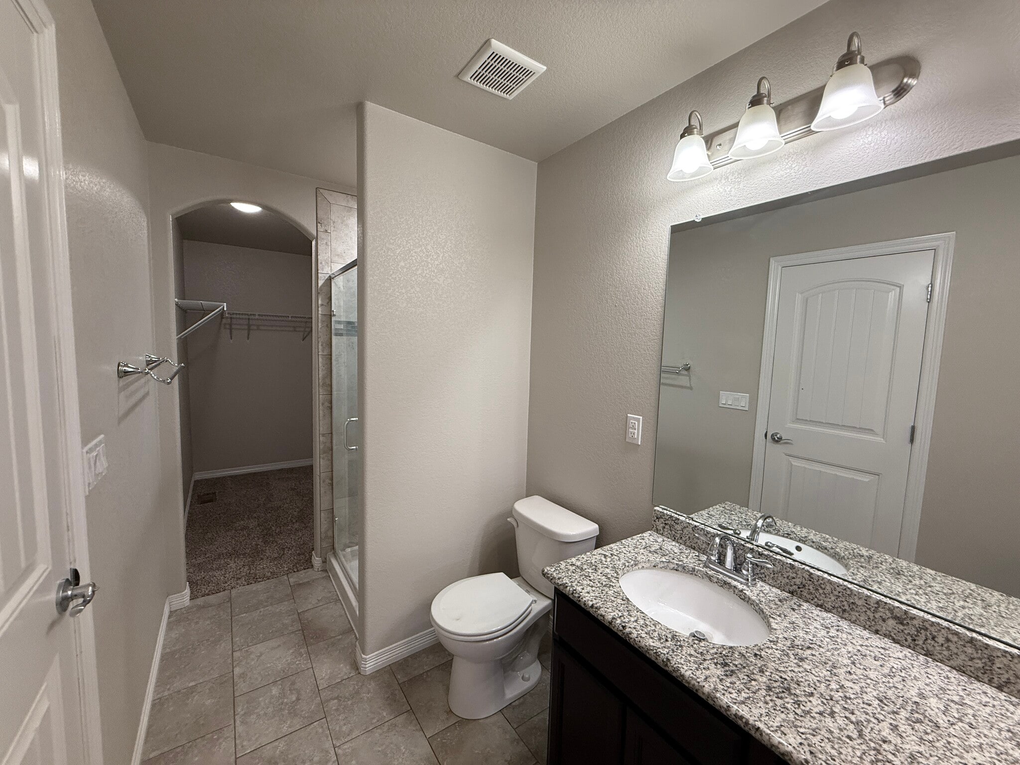 Building Photo - 6743 Phantom Way