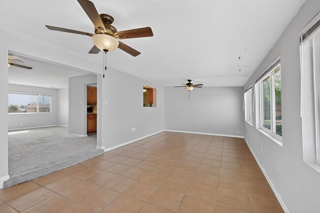 Building Photo - 4113 La Colorada Ct SE