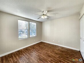 Building Photo - 148 Rush Haven