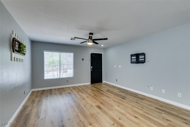 Building Photo - 120 Tansy Ct