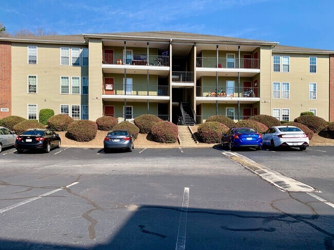 Building Photo - Tillman Place, 623