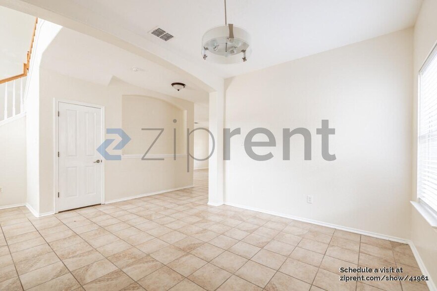 Building Photo - 10335 Ashbury Creek