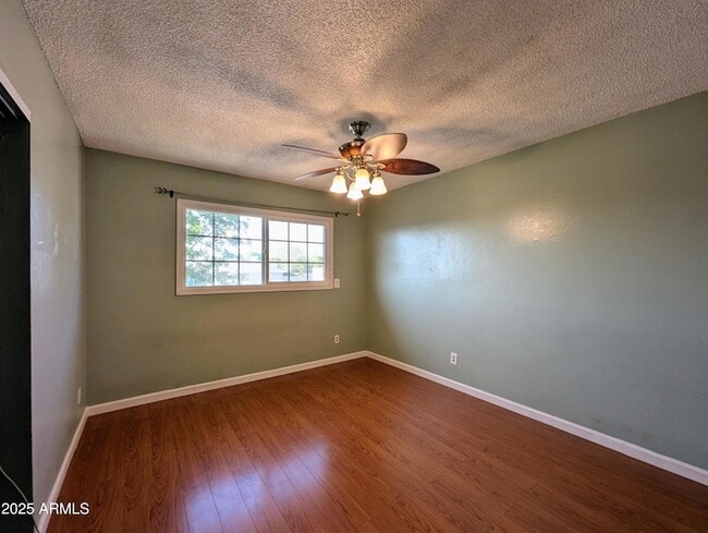 Building Photo - 4019 W San Miguel Ave