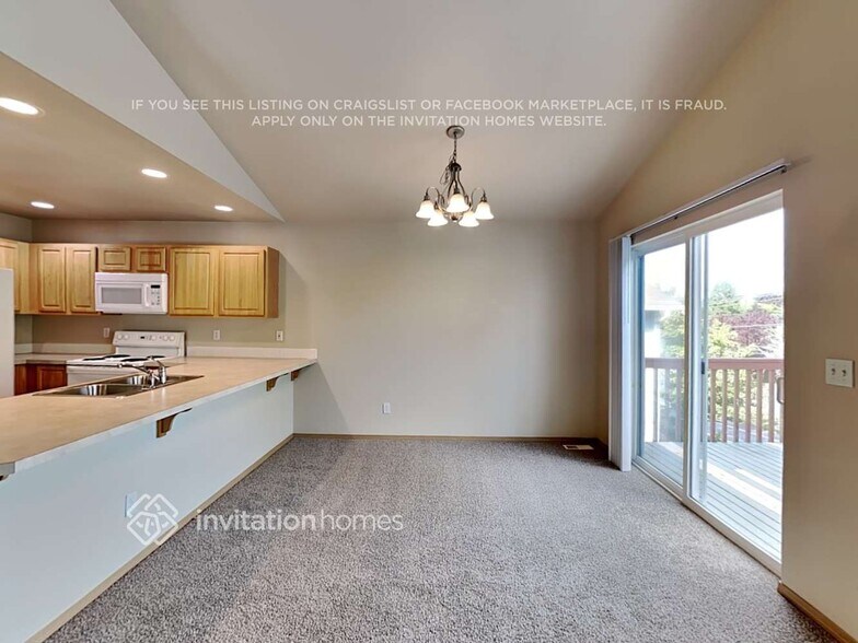 Building Photo - 10912 181st Ave Pl E