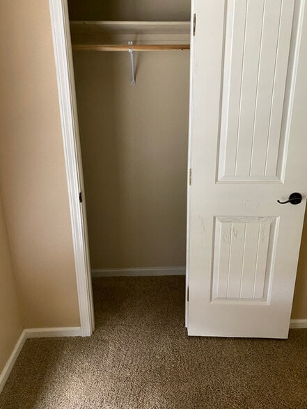 Building Photo - 68 Chauvin Dr