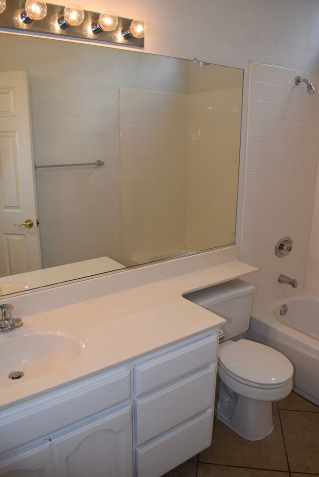 Primary Photo - Resident Benefit Package Property