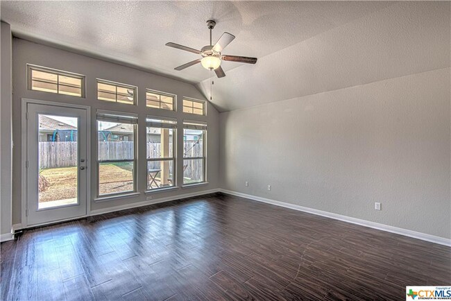 Building Photo - 3410 Greyfriar Dr