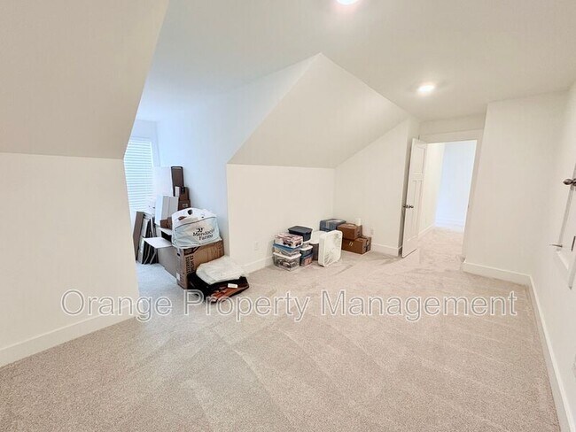 Building Photo - 315 Grange Vly Ln