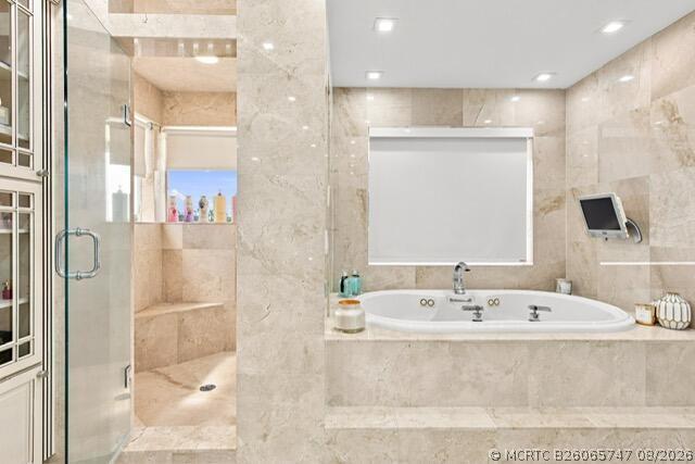 Building Photo - 8709 Banyan Ct