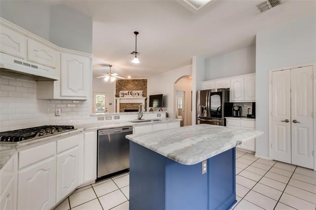 Building Photo - 2730 Fern Valley Ln