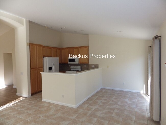Building Photo - Wonderful Four beddroom home on Chamise Dr...
