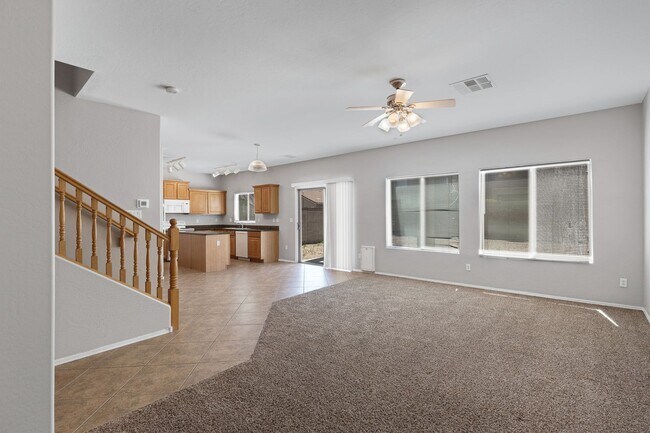 Building Photo - Large two story home in San Tan Heights!