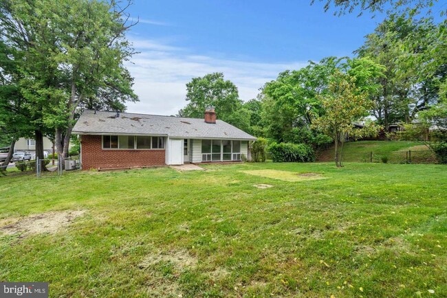 Building Photo - 6318 Willowood Ln