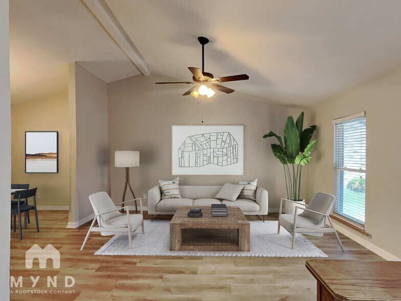 Building Photo - 521 Magnolia Dr