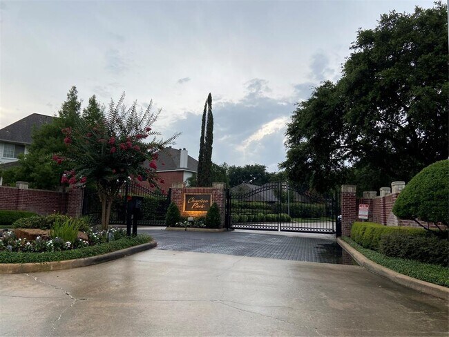 Primary Photo - 1206 Charlton Park Dr