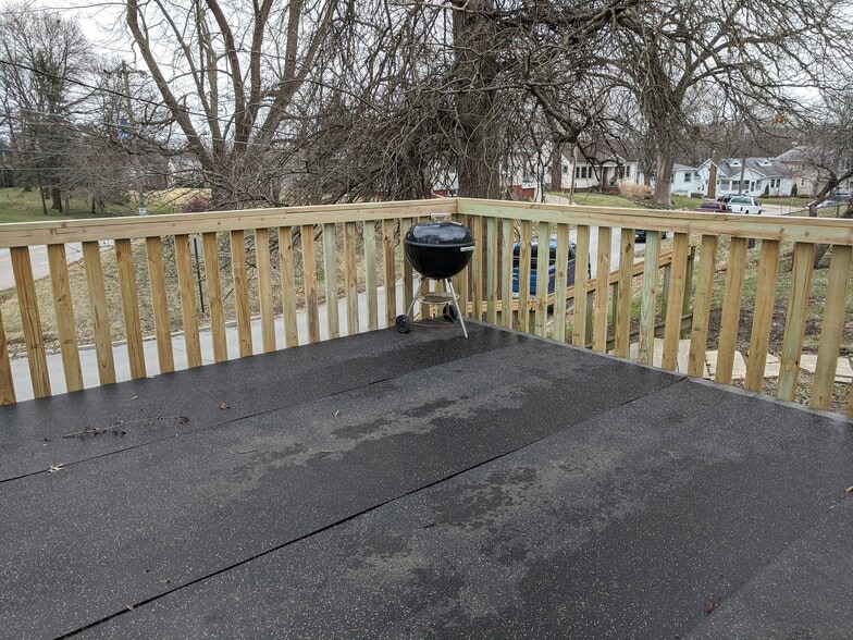 Building Photo - 1601 Northwest Dr