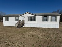 Building Photo - 3 Bedroom Doublewide off Hwy 33