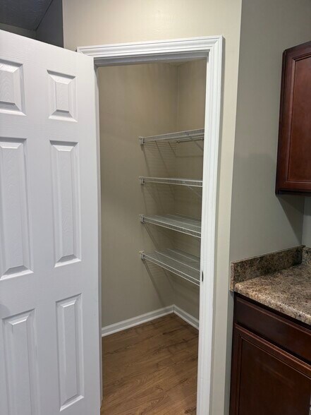 Building Photo - 2028 Shaylin Loop