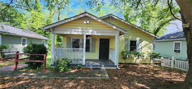 Primary Photo - 1162 Sims St SW