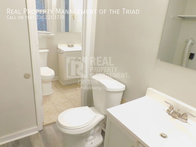 Building Photo - Remodeled 3BR 1.5BA home in 27406