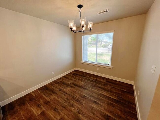 Building Photo - 38 E 1225 S