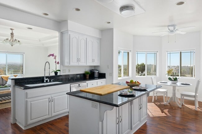 Primary Photo - Spacious 5-Bedroom, 4 Bath Home with Ocean...
