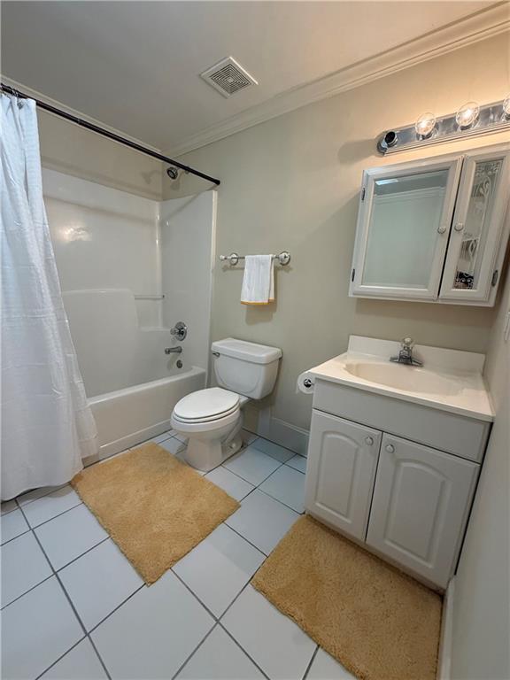Building Photo - 330 Winding Rose Ln