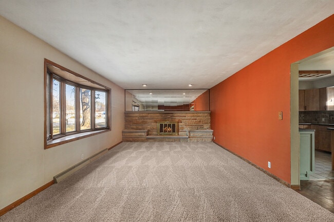 Building Photo - 1320 54th St SE