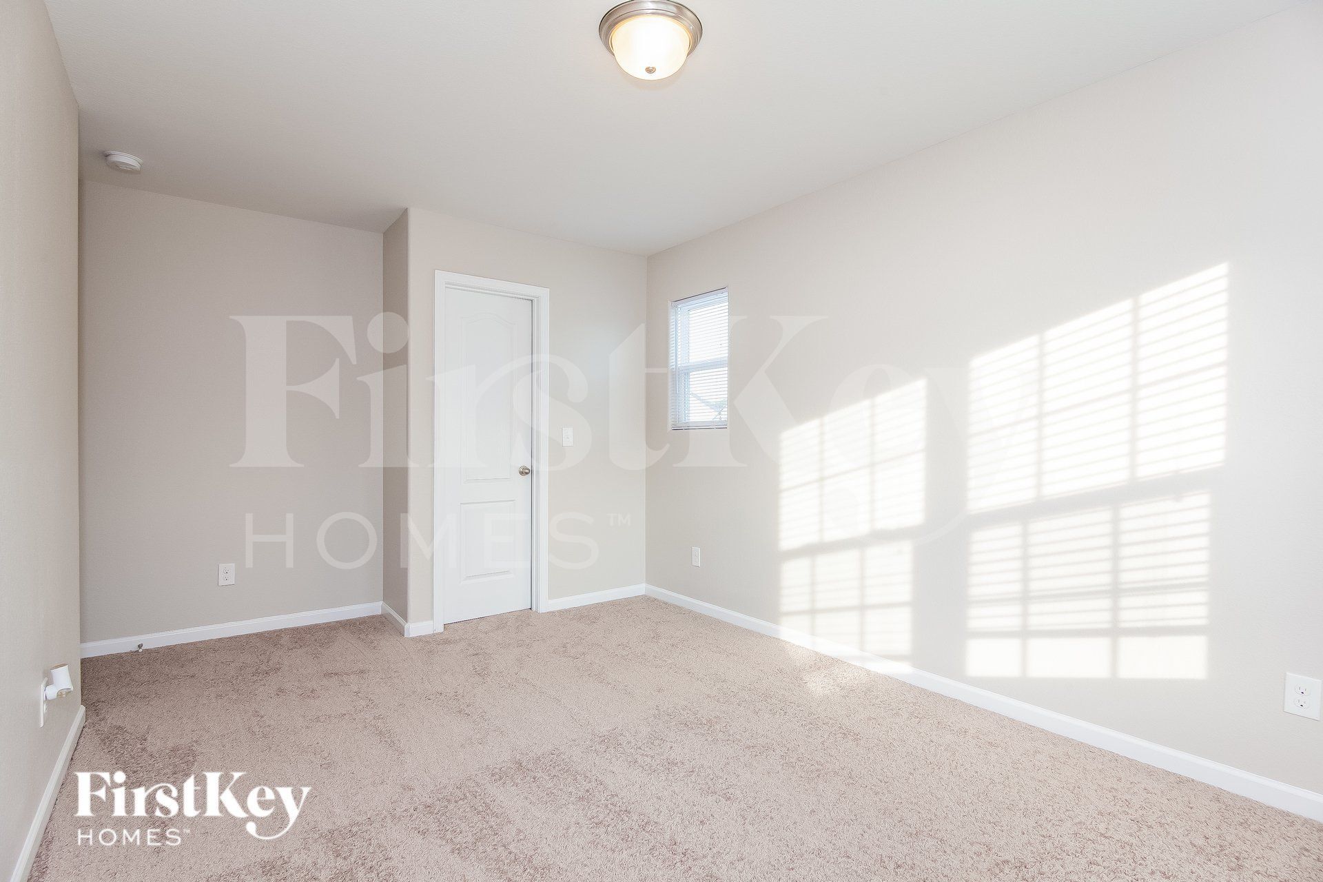 Building Photo - 2516 Meadow Crossing Dr