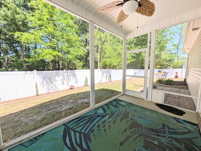 Building Photo - 244 Belclare Way