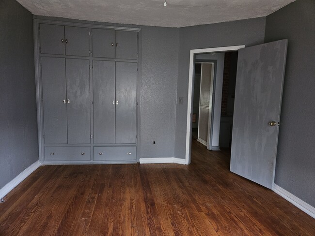 Building Photo - 3113 Drexel Ct