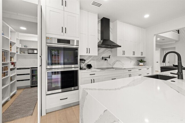 Building Photo - 663 Charrice Pl