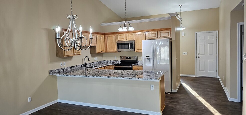 Building Photo - 5113 Minuteman Ln