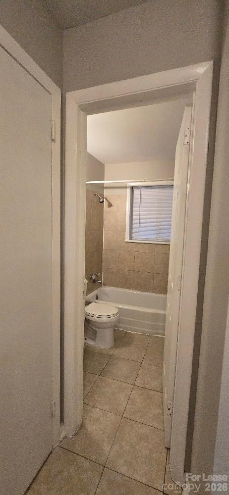 Building Photo - 1801 Darbrook Dr