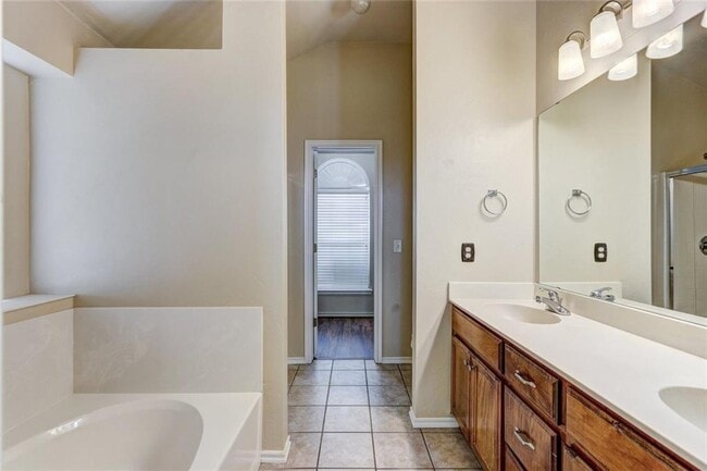 Building Photo - 16228 Panther Way