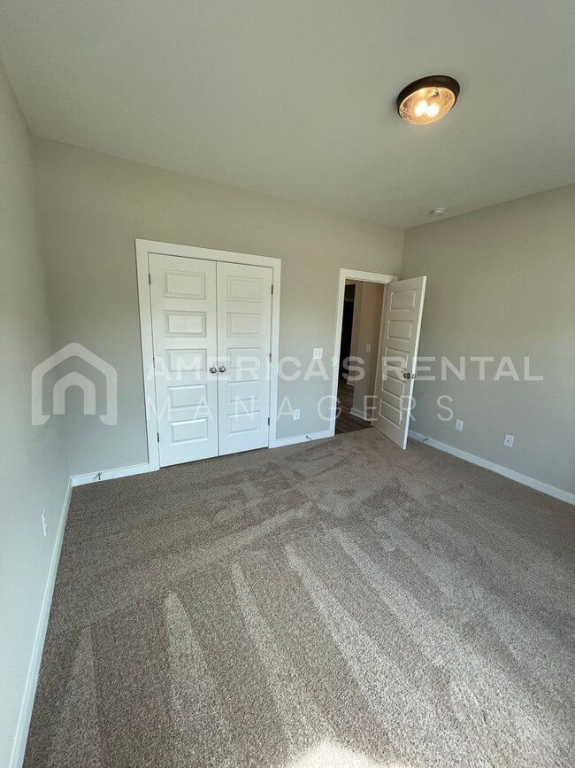 Building Photo - Home for Rent in Cullman, AL!! View with 4...