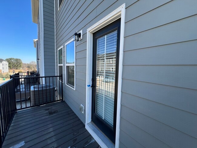 Building Photo - 1965 Stallings Rd