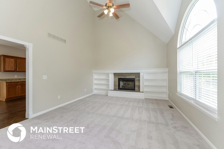 Building Photo - 203 N Highland Dr