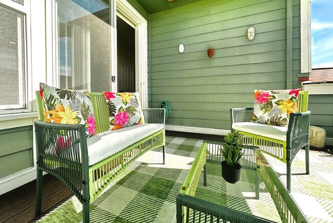 Building Photo - 234 Windsor River Rd