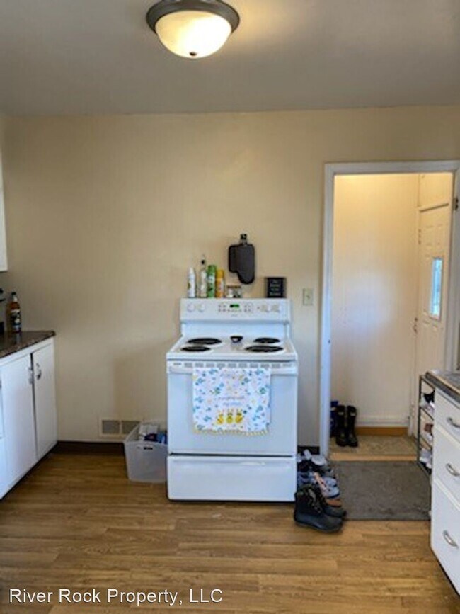 Building Photo - 5 br, 2 bath House - 1442 9th Street North