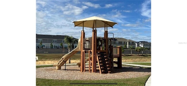 Building Photo - 9112 Westside Hls Dr