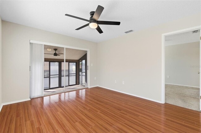 Building Photo - 4440 Pelorus Dr