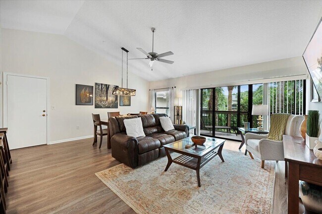 Building Photo - 11863 Wimbledon Cir