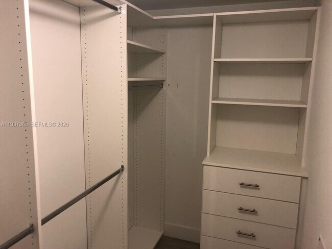 Building Photo - 16385 Biscayne Blvd