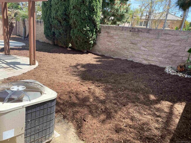 Building Photo - 348 Monte Vista Way